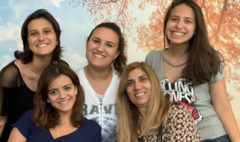 E natureza ex alunas einstein