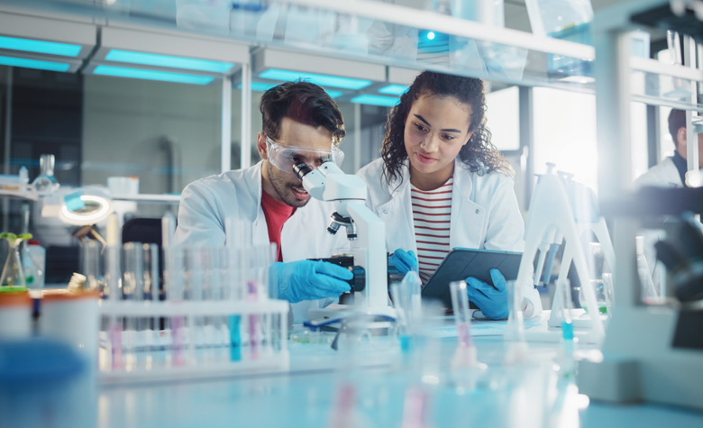 Farmacêuticos contam com amplo campo de atuação profissional