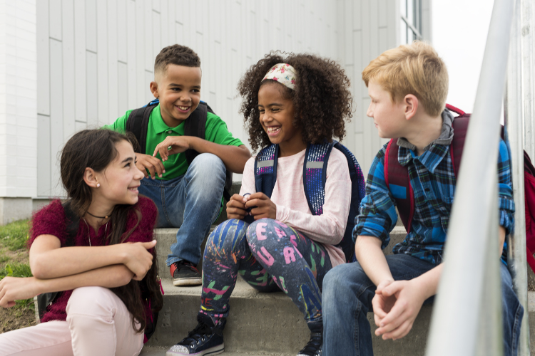 Quais os tres principais criterios para uma boa educacao basica